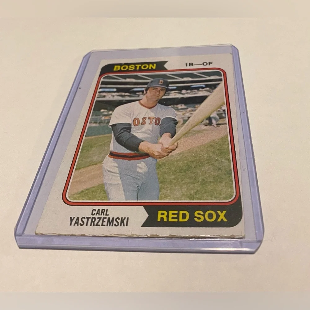 Carl Yastrzemski 1974 Topps Baseball Card Hall of Fame inductee vintage